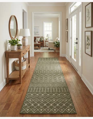 Green Easy-Clean Lattice Indoor / Outdoor Runner Rug