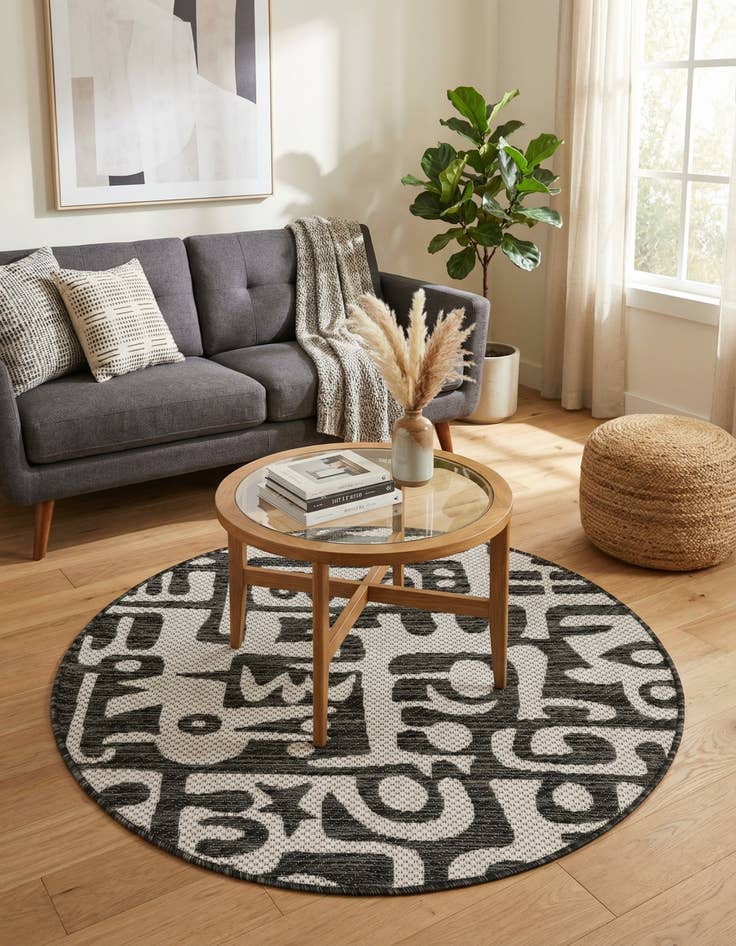 Detail image of 3' x 3'  Washable Modern Indoor / Outdoor Round Rug