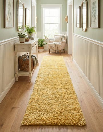 2' 7 x 13' Zermatt Shag Runner Rug