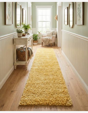 2' 7 x 13' Zermatt Shag Runner Rug