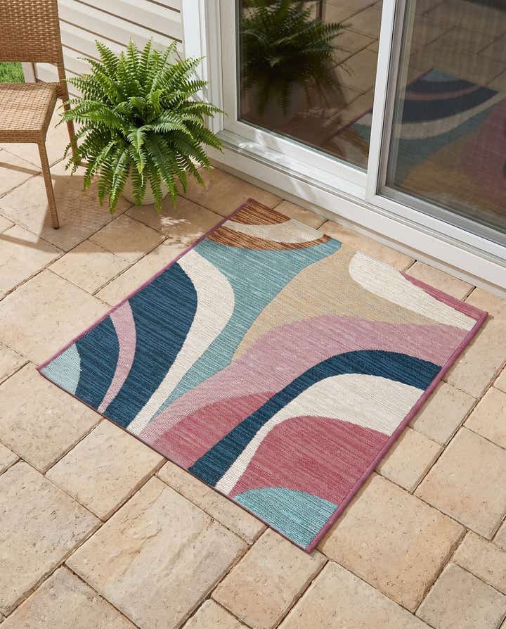 2' x 3' Easy-Clean Modern Indoor / Outdoor Rug