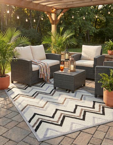 Ivory Easy-Clean Indoor / Outdoor Rug