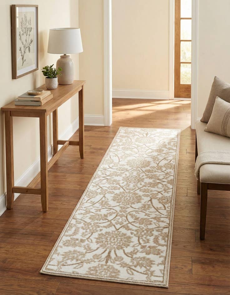 Detail image of 2' x 7' Himalaya Runner Rug