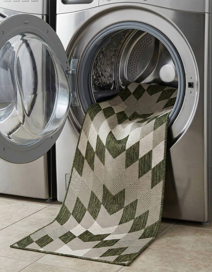 Detail image of  2' 7 x 12'  Washable Modern Indoor / Outdoor Runner Rug