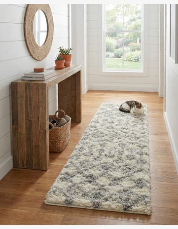 2' x 7' Moroccan Trellis Shag Runner Rug