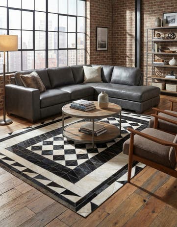 5' x 7' 10 Cowhide Leather Rug