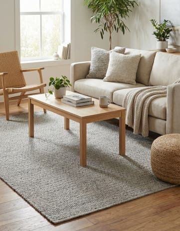 5' 1 x 8' Hand Woven Lattice Wool Rug