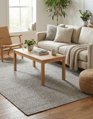 5' 1 x 8' Hand Woven Lattice Wool Rug