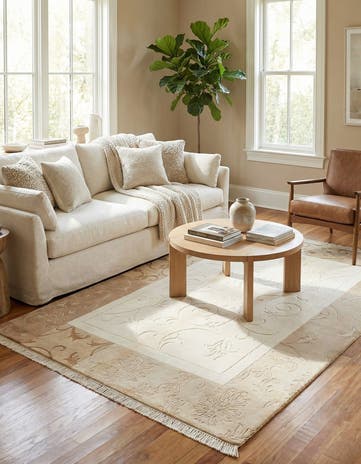4' 7 x 6' 8 Hand Knotted Darya Wool Rug