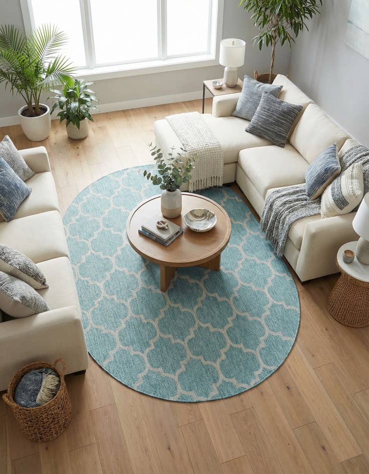 Detail image of 7' 10 x 10'  Washable Trellis Indoor / Outdoor Oval Rug