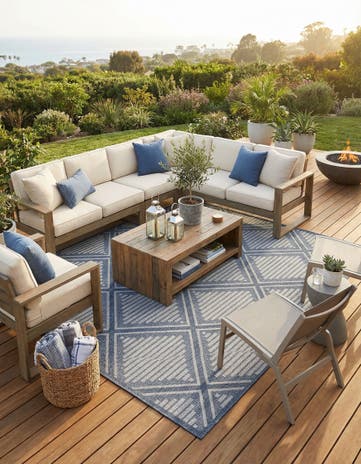 9' x 12' Easy-Clean Trellis Indoor / Outdoor Rug