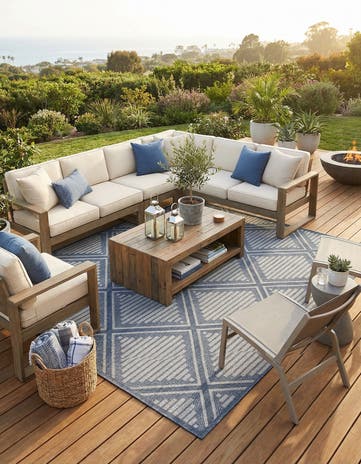 9' x 12' Easy-Clean Trellis Indoor / Outdoor Rug