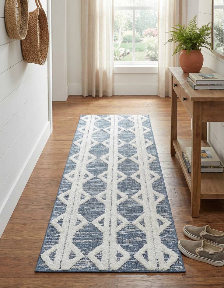 Detail image of 2' 4 x 8' Sabrina Soto Casa Palma Runner Rug