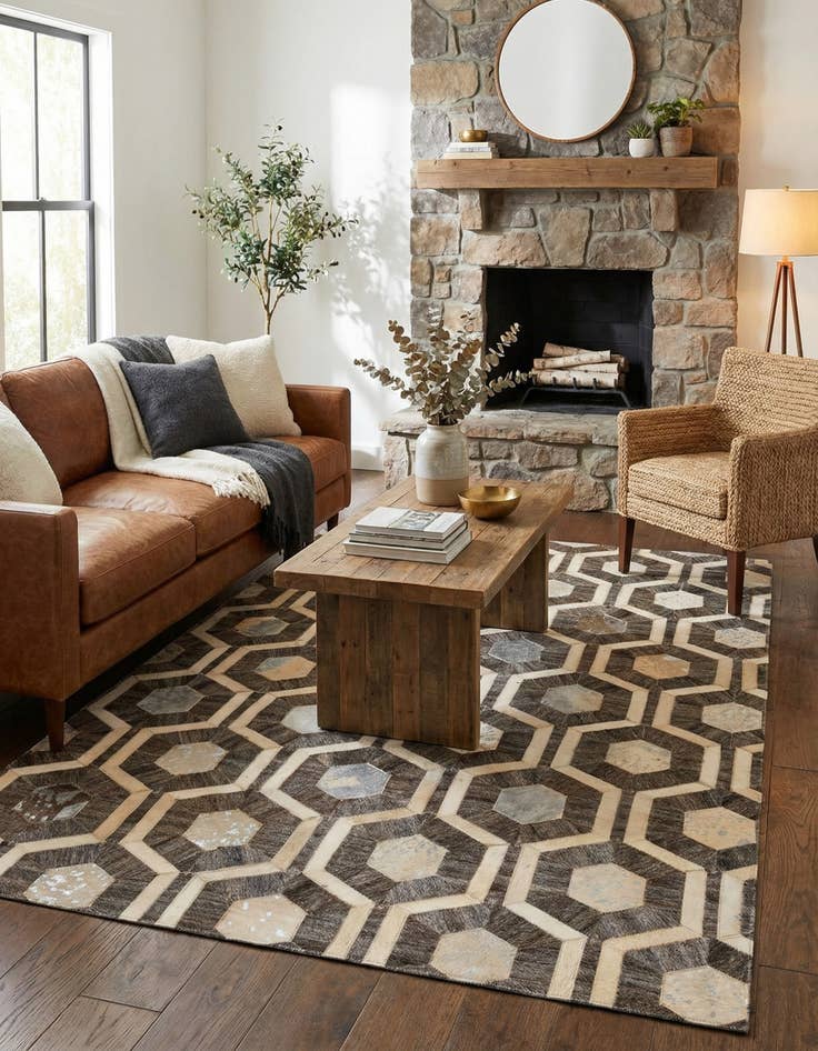 Detail image of 4' 1 x 6' 1 Cowhide Stocks Rug