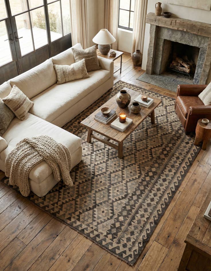 Detail image of 6' 10 x 9' 9  Hand Woven Kilim Maymana Wool Rug