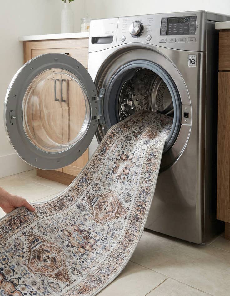 Detail image of 2' x 8'  Washable Yara Runner Rug