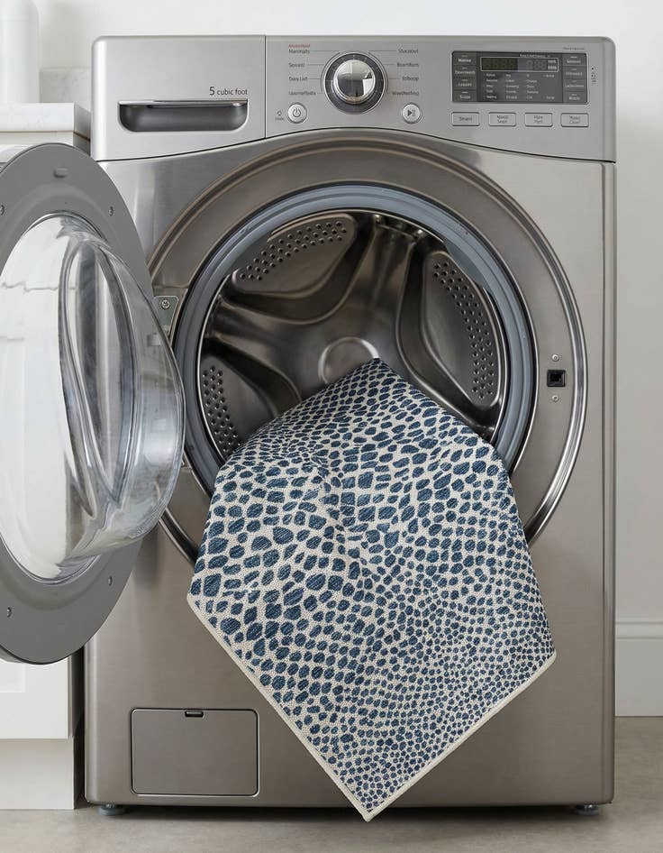 Detail image of 1' 4 x 1' 4  Washable Jill Zarin Cape Town Indoor / Outdoor Sample Rug