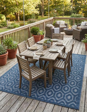 7' 10 x 10' Easy-Clean Trellis Textured Indoor / Outdoor Rug