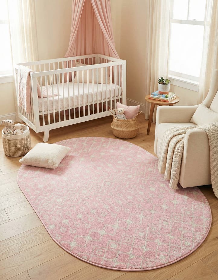 4' x 6' Moroccan Trellis Oval Rug