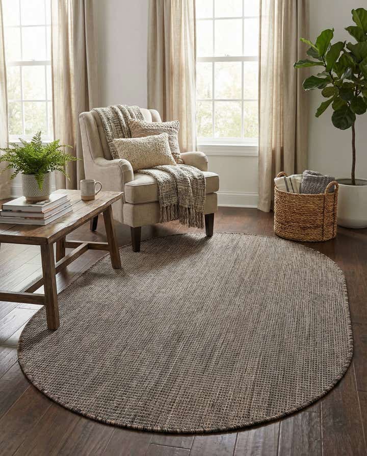3' 1 x 5' 3 Easy-Clean Solid Indoor / Outdoor Oval Rug