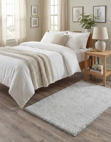 Sea Salt White Jill Zarin Shaggy Chic Rug