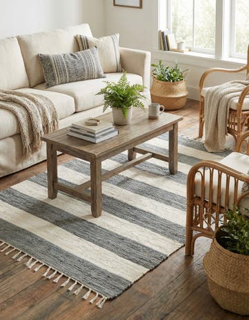4' 1 x 6' 1 Hand Woven Chindi Rag Rug