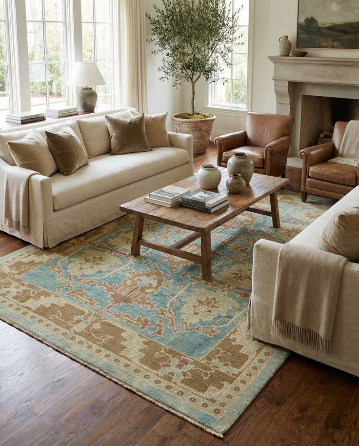 Detail image of 7' x 9' 9 Hand Knotted Oushak Wool Rug