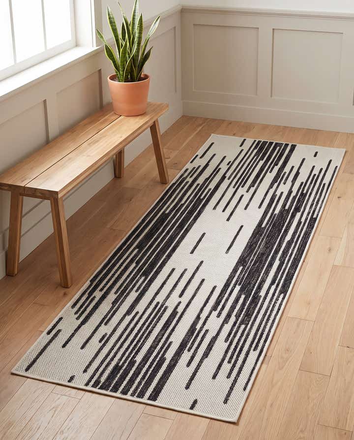 2' x 5' 3 Easy-Clean Modern Indoor / Outdoor Runner Rug