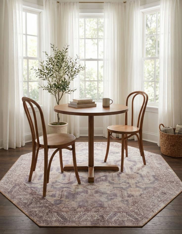 Detail image of 7' 6 x 7' 6 Washable Timeless Octagon Rug
