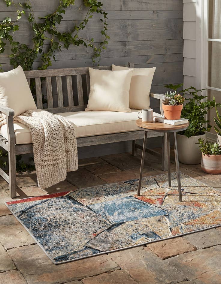 Detail image of 2' x 3'  Washable Modern Indoor / Outdoor Rug