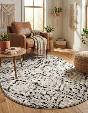 Ivory Tucson Oval Rug