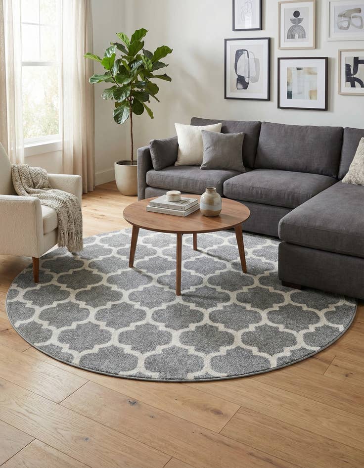 Detail image of  8' x 8' Lattice Round Rug