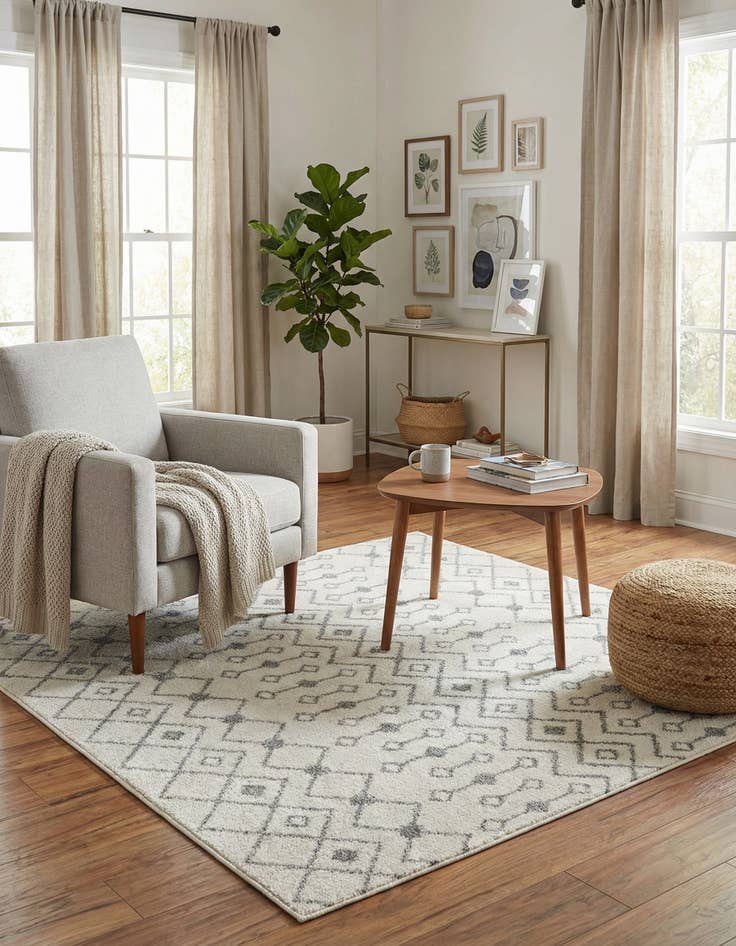 Detail image of  6' x 6' Moroccan Trellis Square Rug