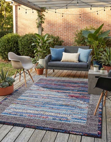5' x 7' Easy-Clean Modern Indoor / Outdoor Rug