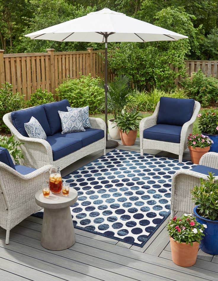 Detail image of 6' x 9' Easy-Clean Sabrina Soto Indoor / Outdoor Rug