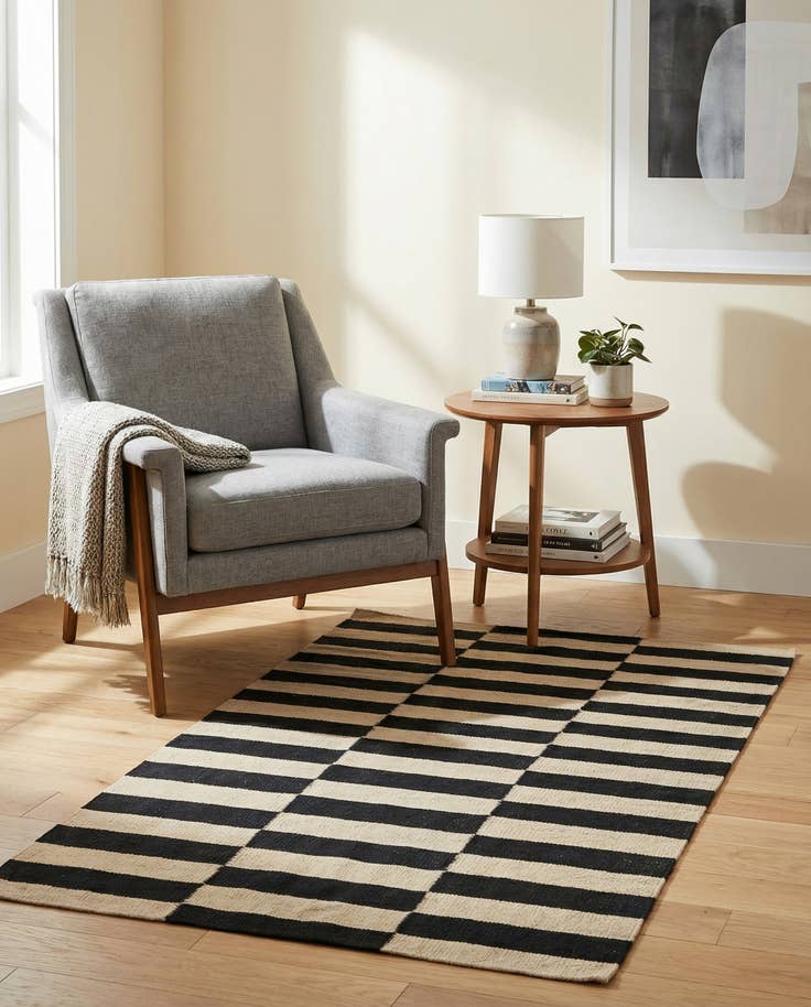 Detail image of 2' 7 x 3' 10 Hand Woven Kilim Modern Wool Rug