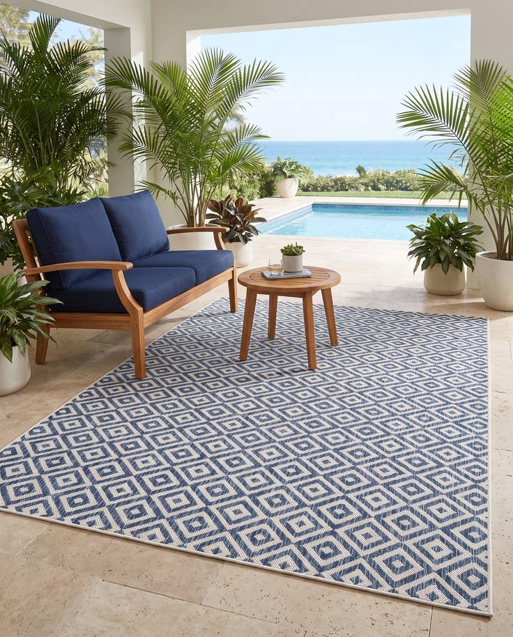 Detail image of 5' 3 x 8' Easy-Clean Jill Zarin Costa Rica Indoor / Outdoor Rug