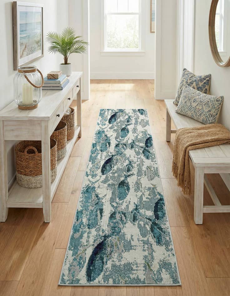 Detail image of 2' 7 x 10'  Washable Capri Runner Rug