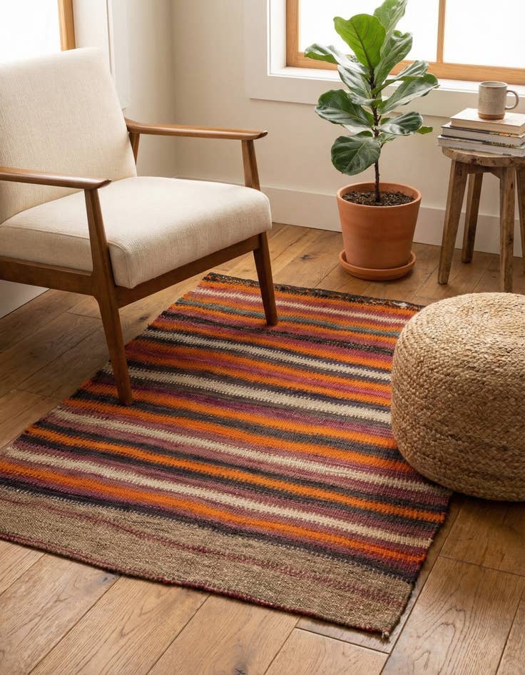 Detail image of 2' 8 x 3' 6  Hand Woven Kilim Modern Wool Rug