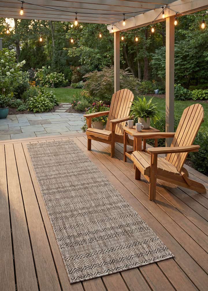 2' x 8' Easy-Clean Striped Indoor / Outdoor Runner Rug