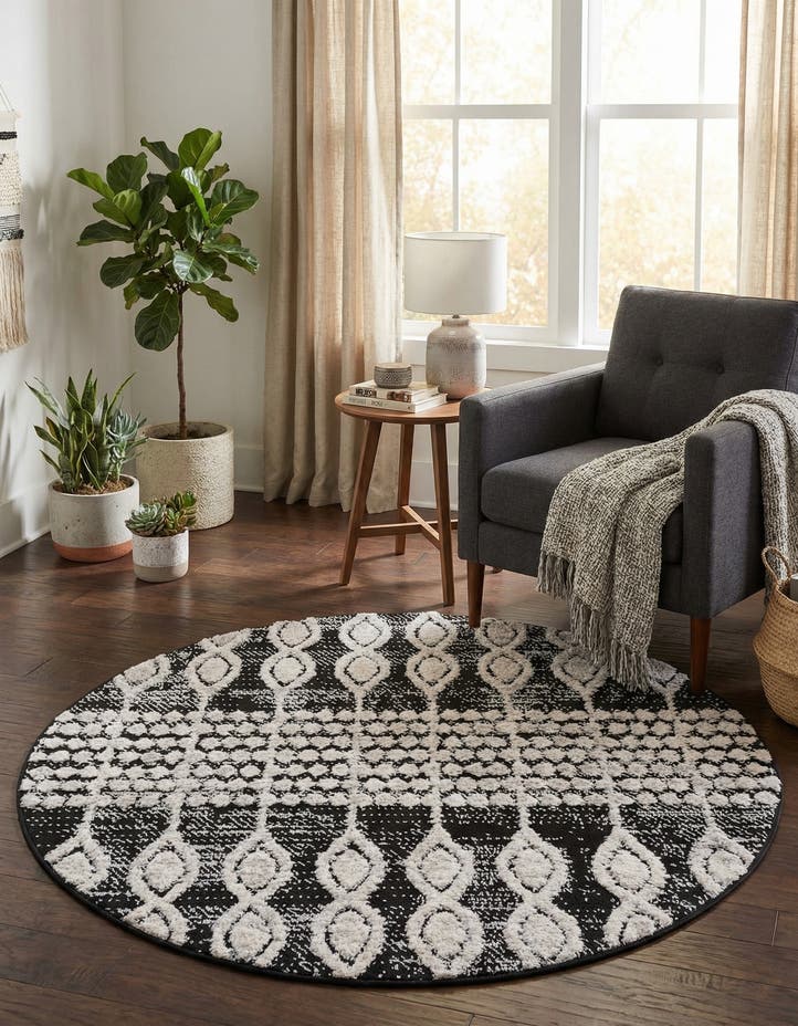 4' x 4' Cherokee Round Rug