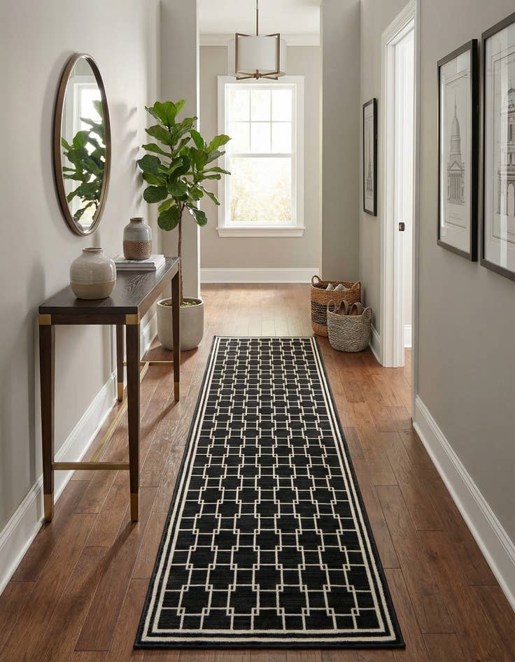 Detail image of Jill Zarin 2' 7 x 10' Metropolitan Uptown Runner Rug