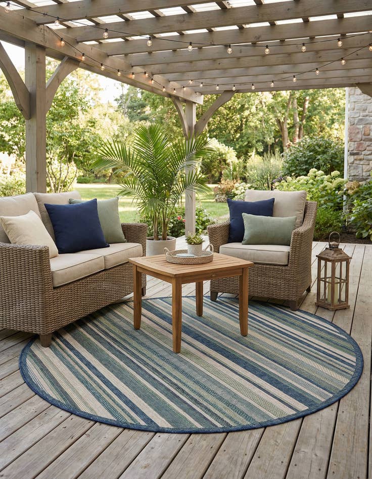 Detail image of  7' x 7'  Washable Baja Indoor / Outdoor Round Rug