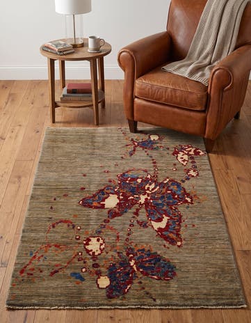 4' x 5' 11 Hand Knotted Ariana Ziegler Rug