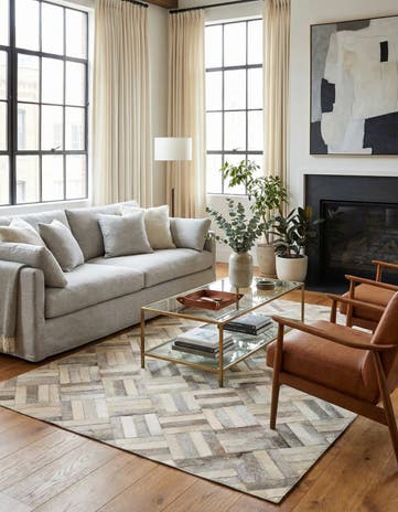 4' 10 x 7' Cowhide Rug