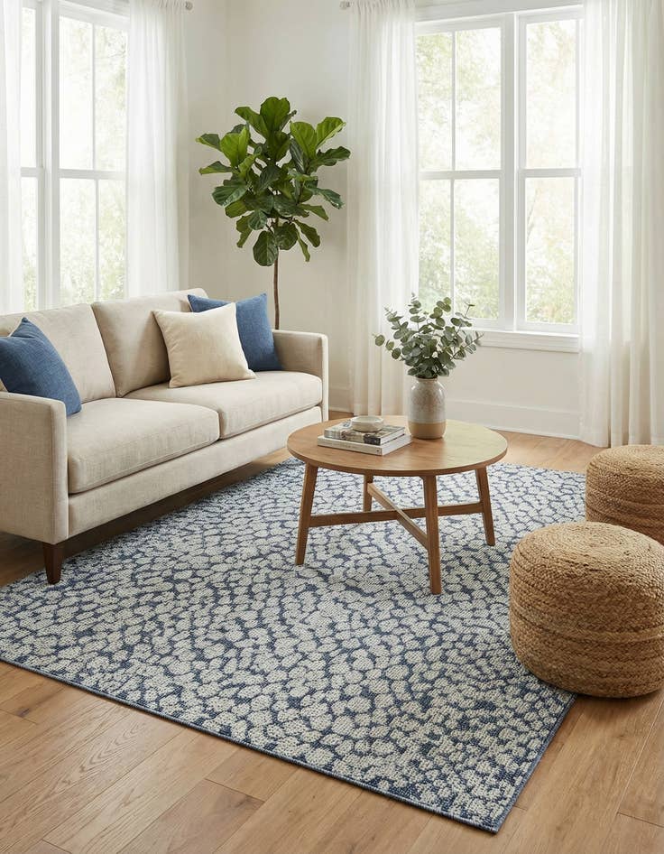 Detail image of 5' 3 x 8'  Washable Safari Indoor / Outdoor Rug