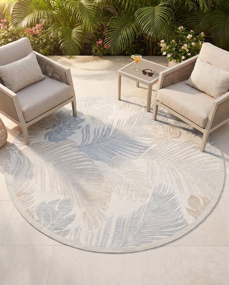 Detail image of 8' 2 x 8' 2 Easy-Clean Botanical Indoor / Outdoor Round Rug
