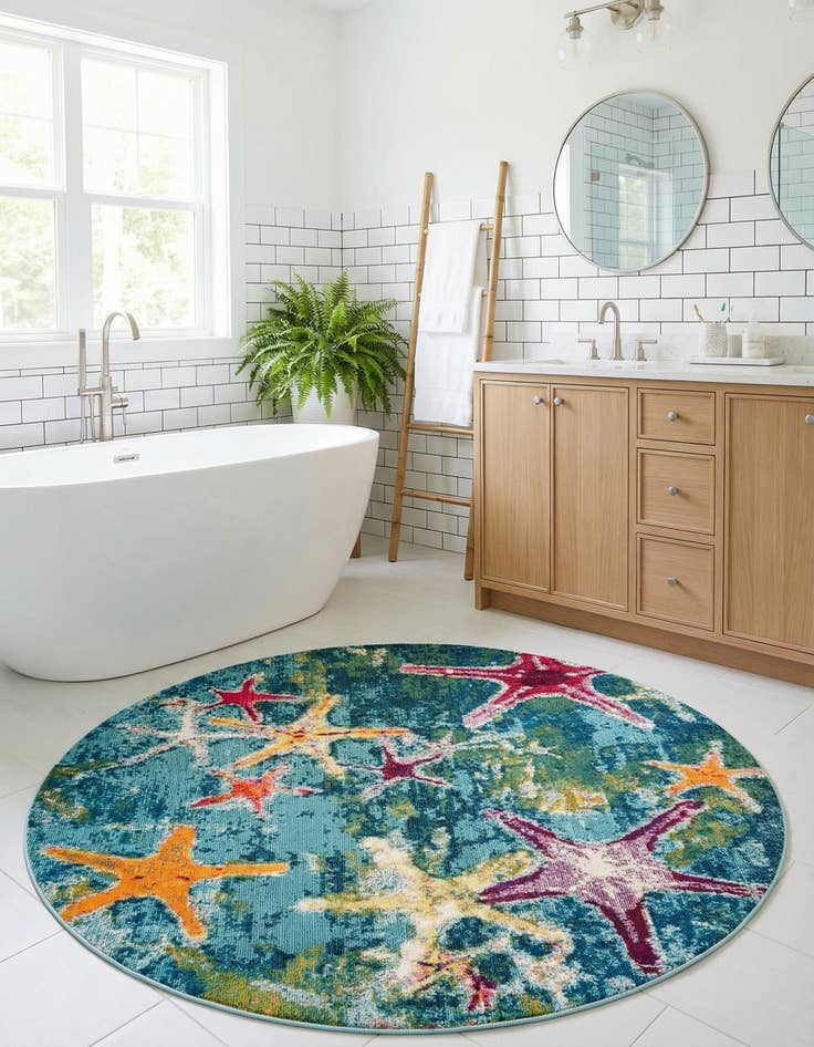 Detail image of 7' 1 x 7' 1  Washable Capri Round Rug