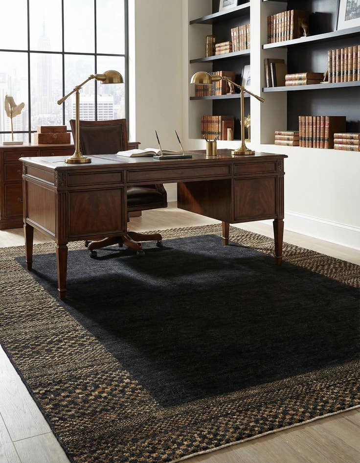 Detail image of 4' 6 x 6' 1 Tabiibaft Wool Rug