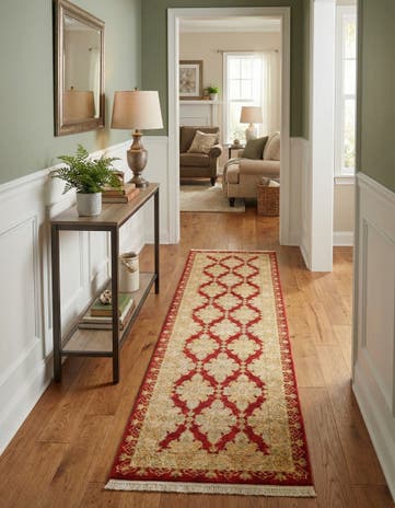 2' 7 x 10' Chelsea Runner Rug